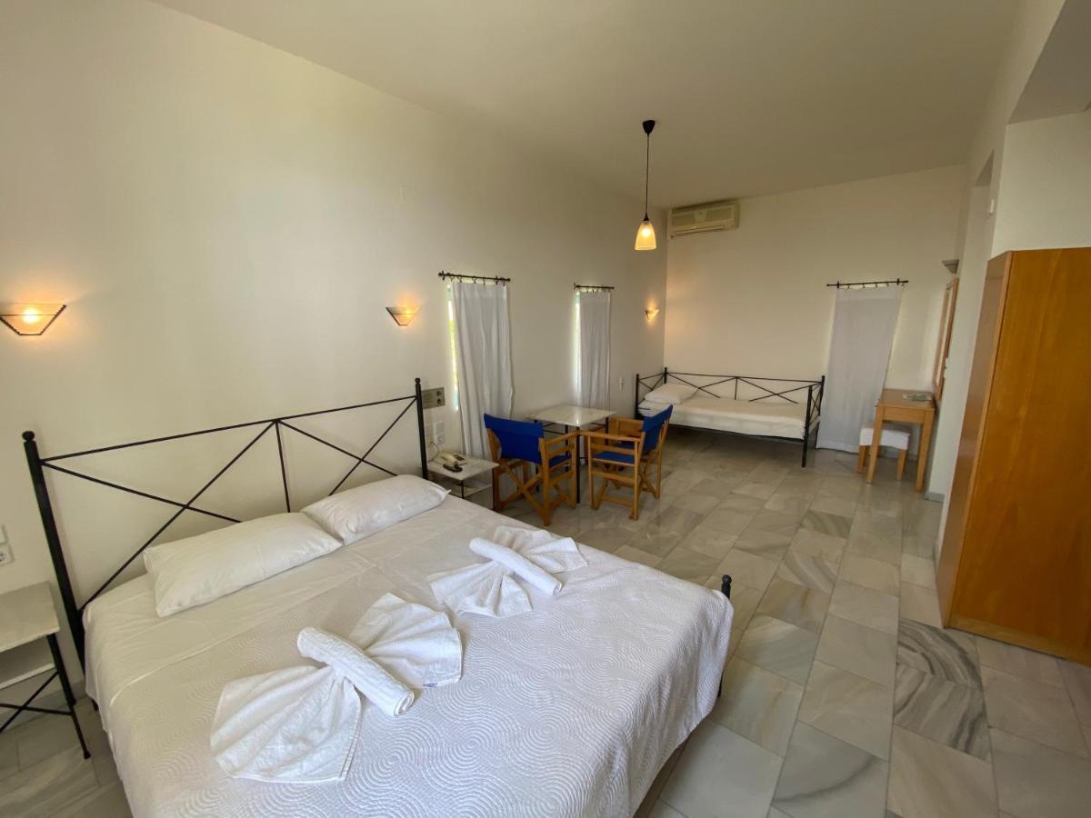 Hotel Plakures Falasarna Bagian luar foto