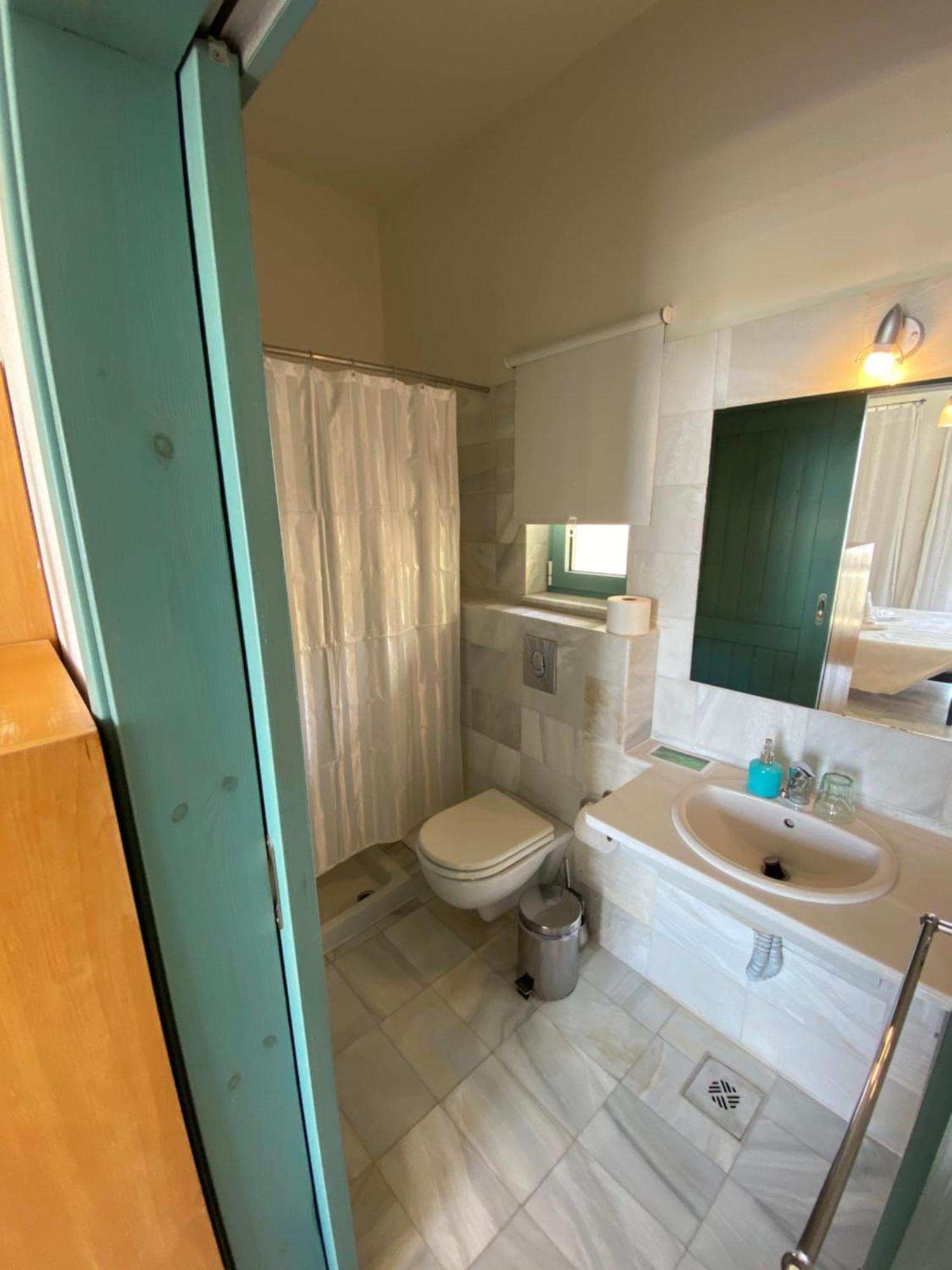 Hotel Plakures Falasarna Bagian luar foto