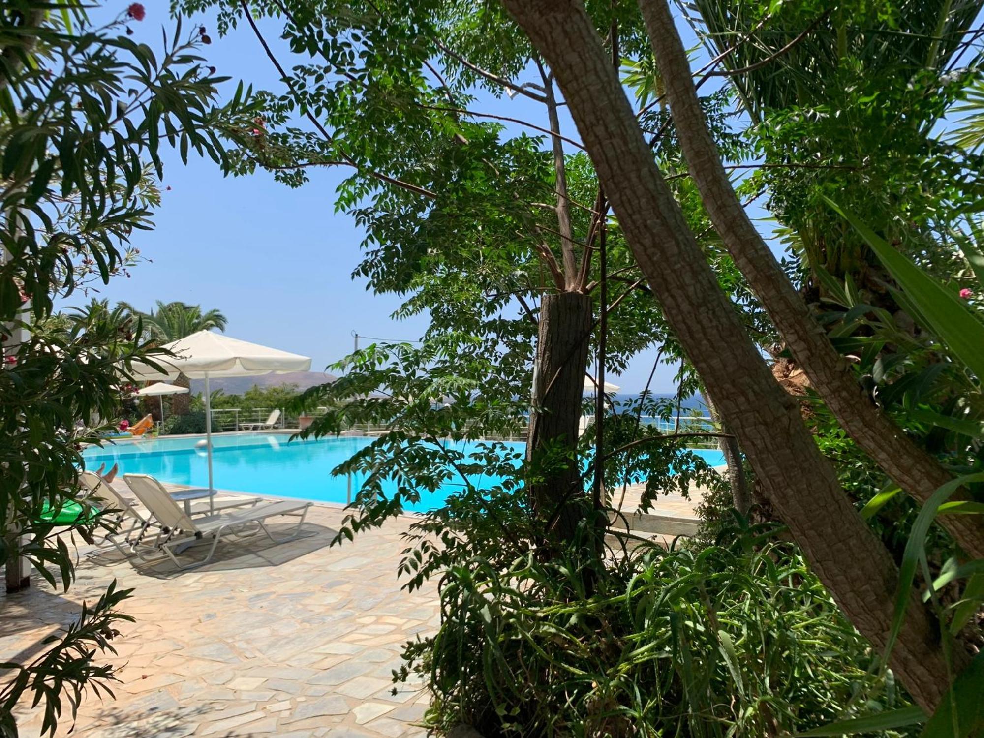 Hotel Plakures Falasarna Bagian luar foto
